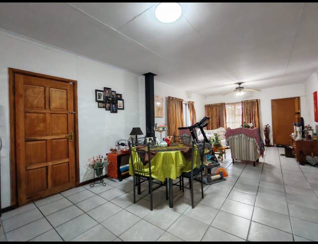2 BEDROOM TOWNHOUSE FOR SALE IN THREE RIVERS